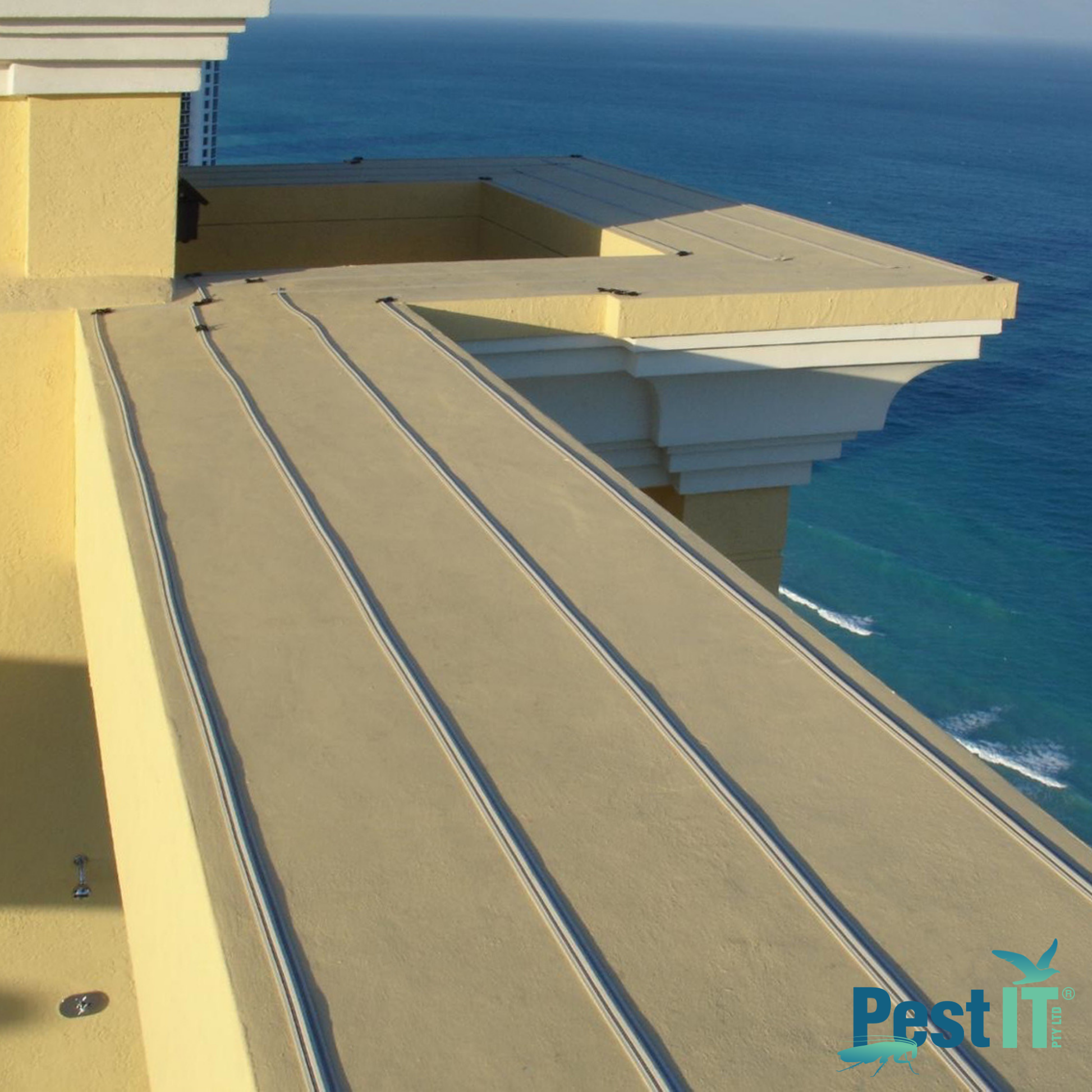 Avepro Shock Track Colour Grey In Use On Ledge
